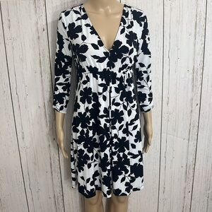Lark & Ro Black White Floral Print Iron Free Dress Size Small